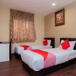 Oyo 44026 98 Hotel