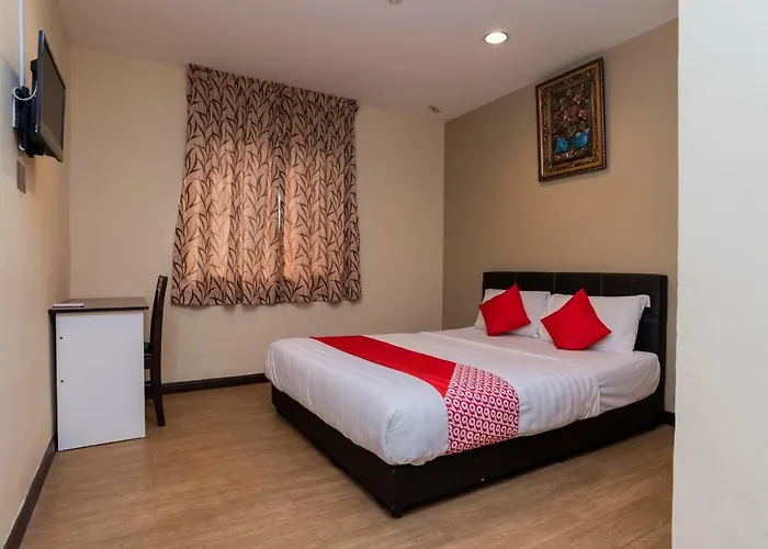 Oyo 44026 98 Hotel