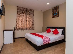 Hotel Oyo 44026 98 2*