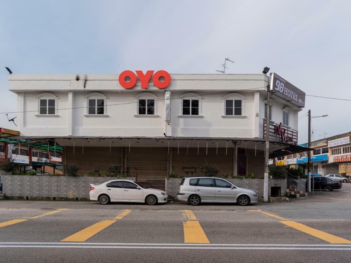 Oyo 44026 98 2* Johor Bahru