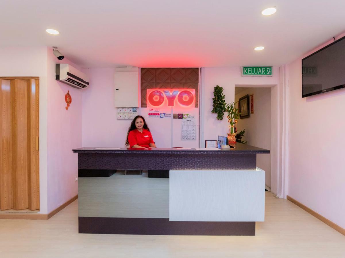 Oyo 44026 98 Hotel Johor Bahru