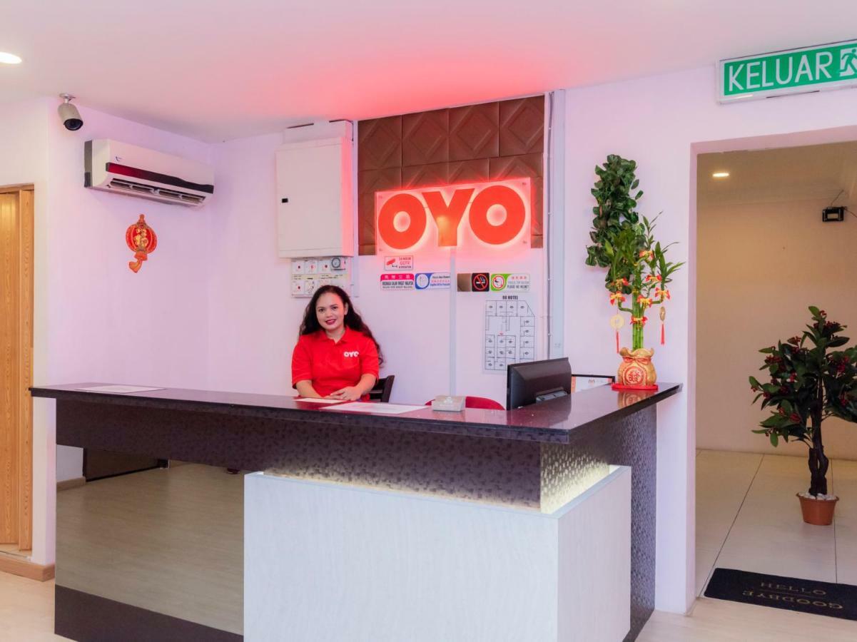 Oyo 44026 98 2* Johor Bahru