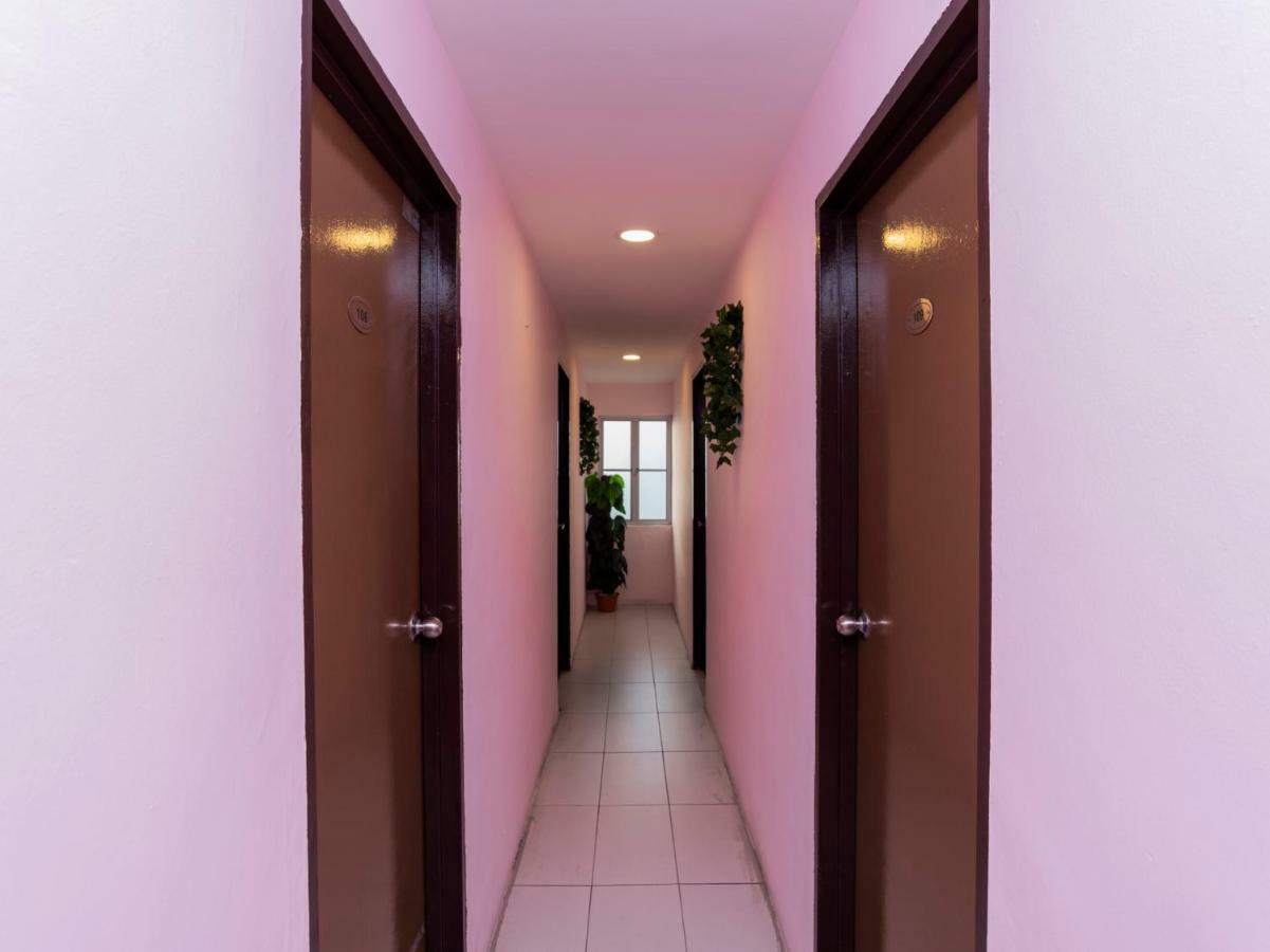 Oyo 44026 98 Hotel Johor Bahru