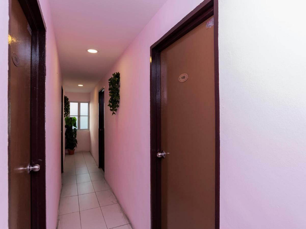 Oyo 44026 98